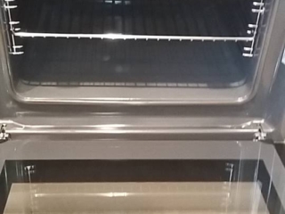 Oven  - after cleaning services
